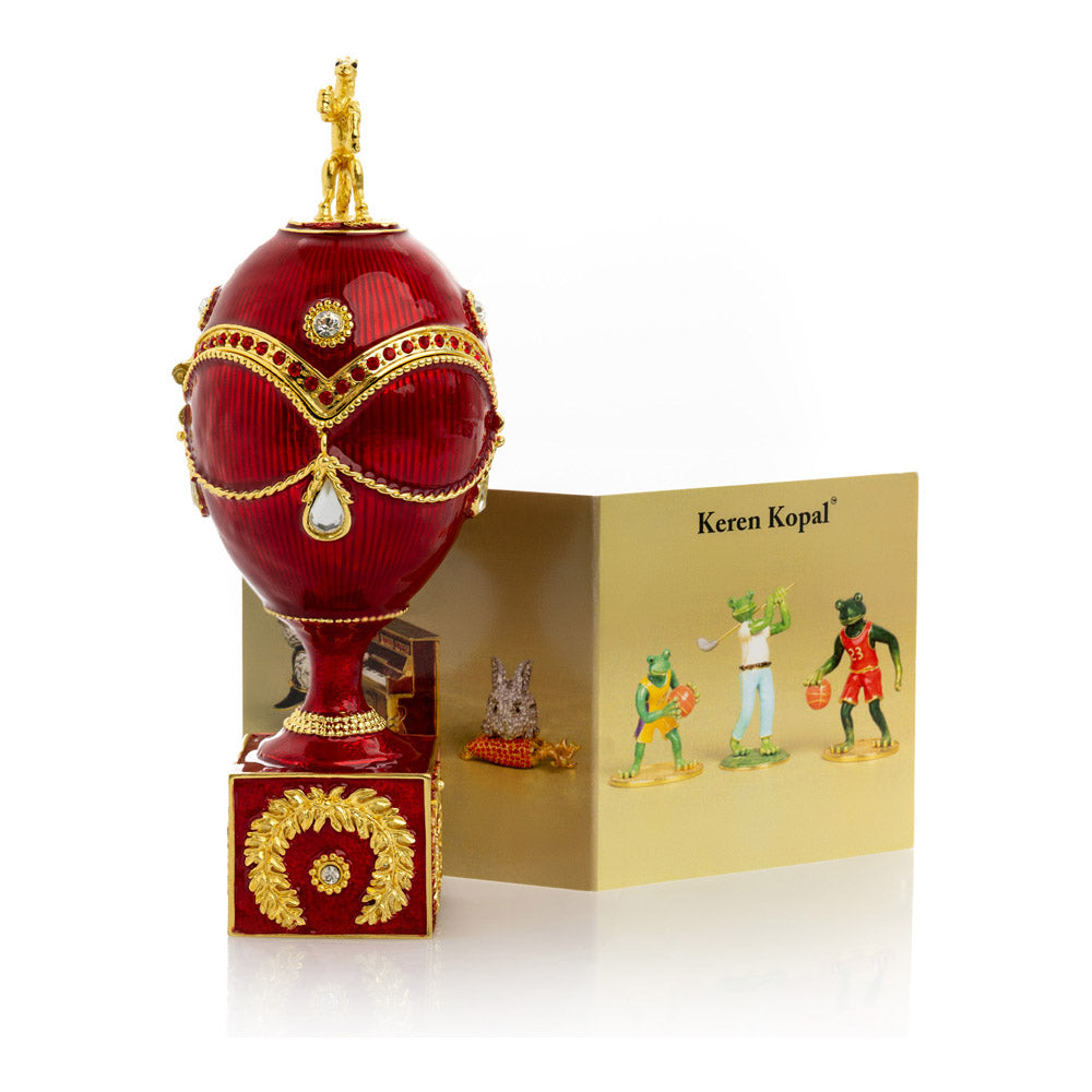 ביצת פברז'ה אדומה עם סוס מוזהב E2352