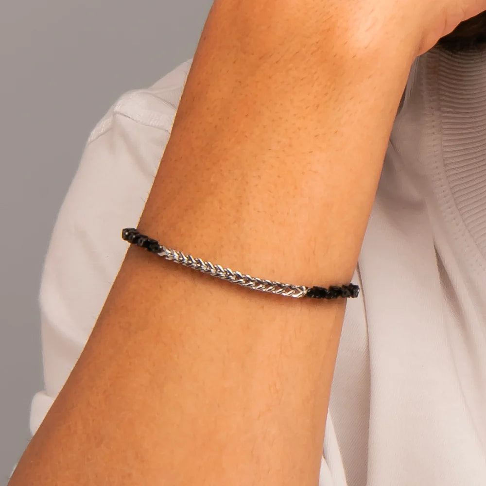 10232724-2.webp
