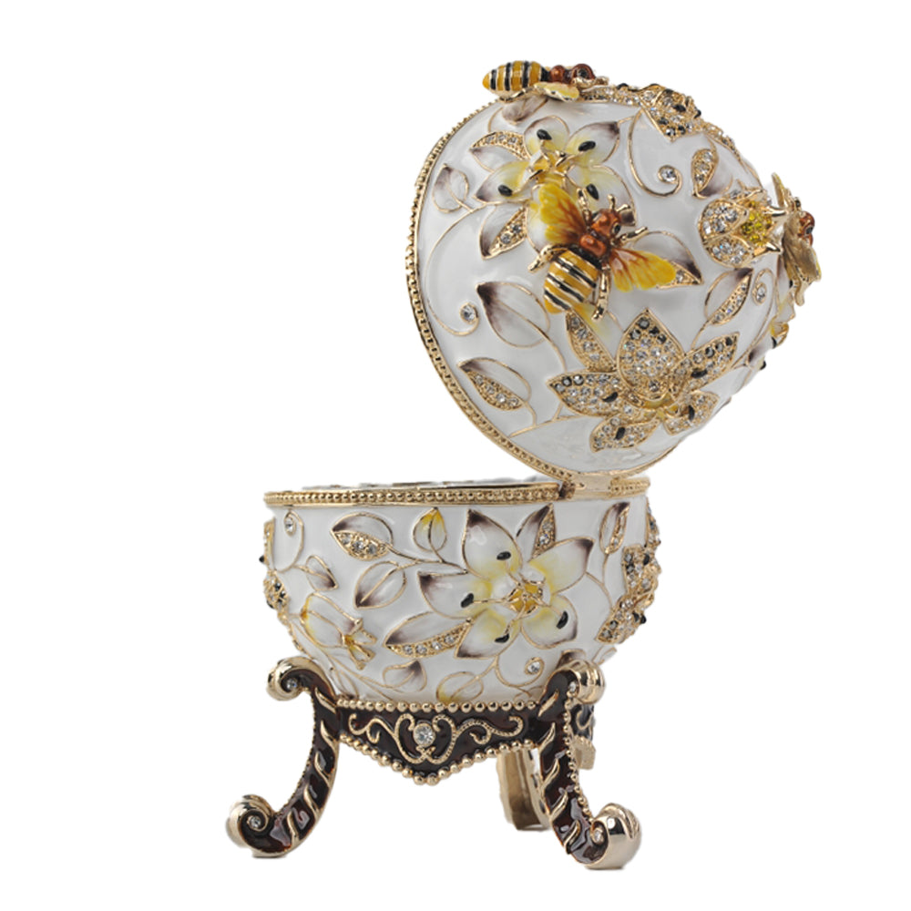 big-white-egg-trinket-box-2705-7449-2_1_1.jpg