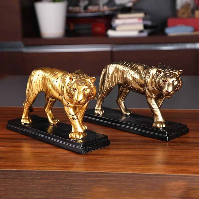 GOLDEN TIGER פסל טיגריס יוקרתי מוזהב