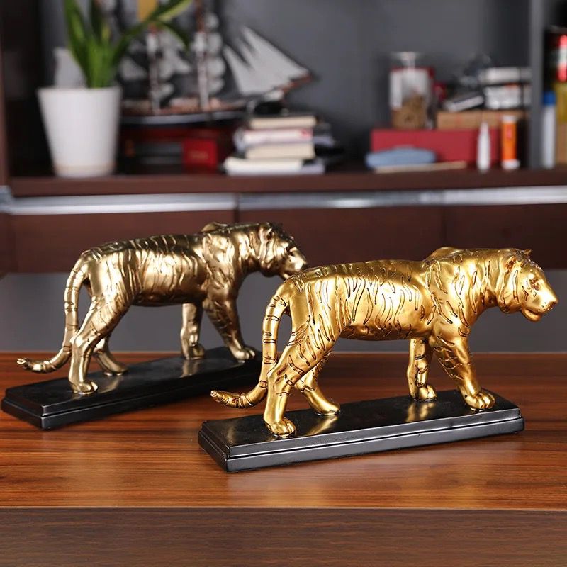 GOLDEN TIGER פסל טיגריס יוקרתי מוזהב