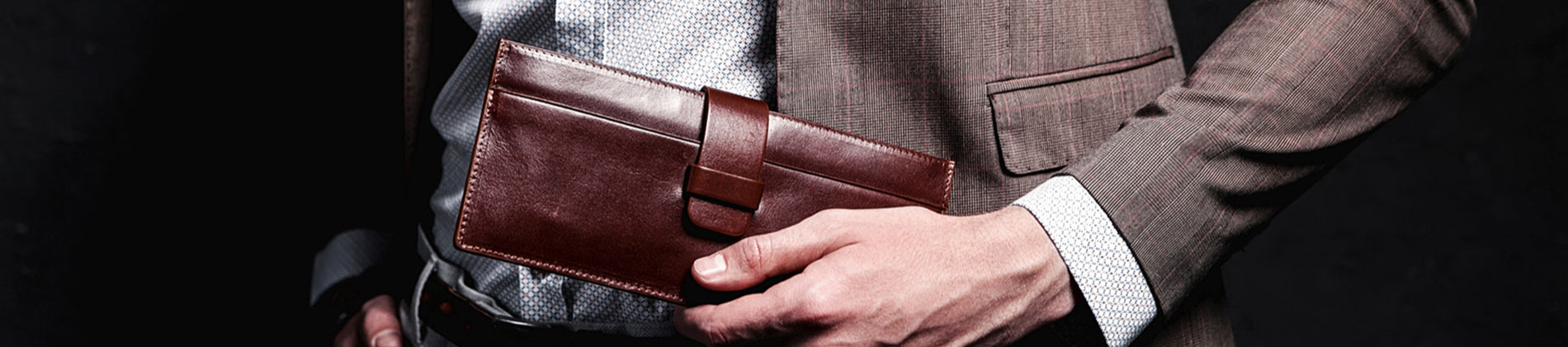 wallet_leather_Collection_Desktop.jpg
