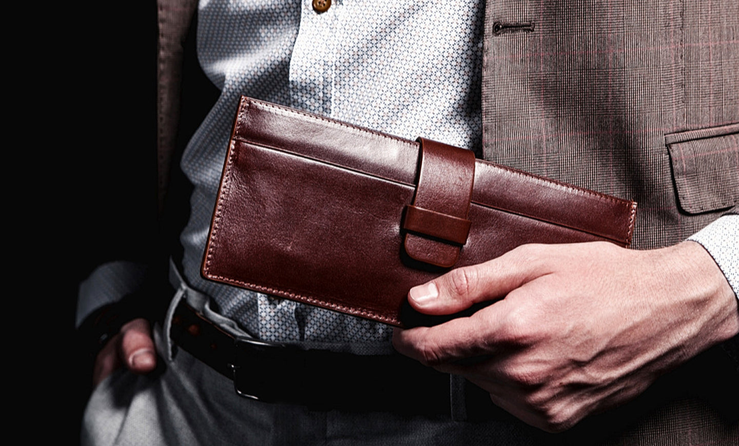 wallet_leather_Collection_Mobile.jpg