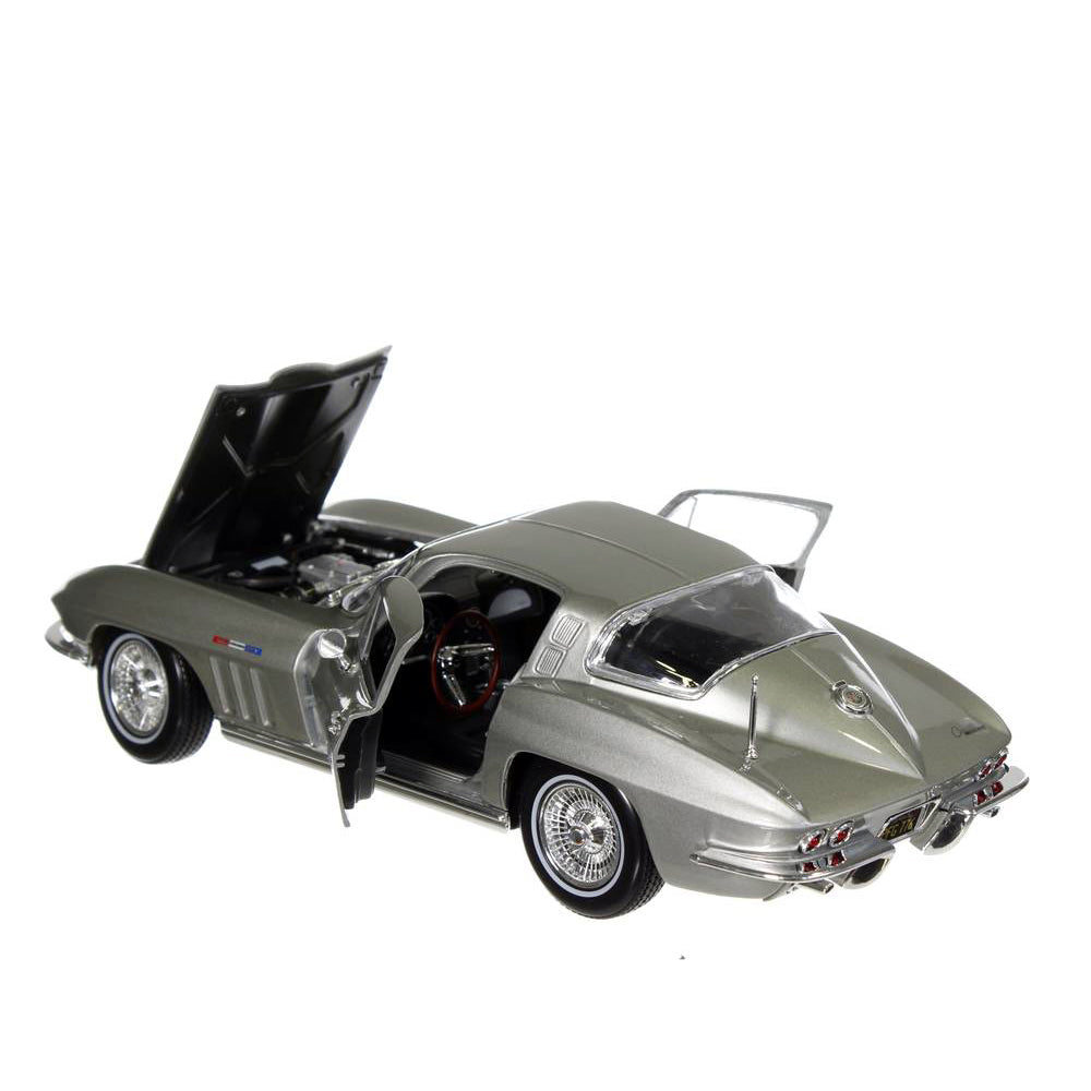 דגם 1:18 1965 Chevrolet Corvette